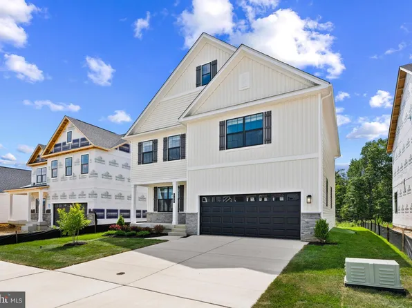 513 Twisted Twig Ln, La Plata, MD 20646