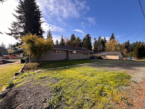 3rd image of 2705 NE 71st St