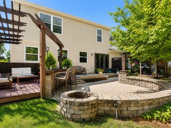 3724 Pleasantbrook Dr, Hilliard, OH 43026