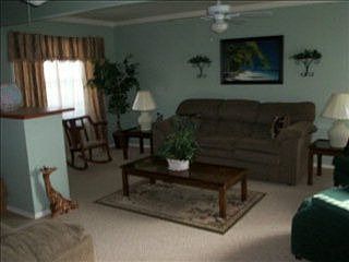 2nd image of 102 Traxler Way