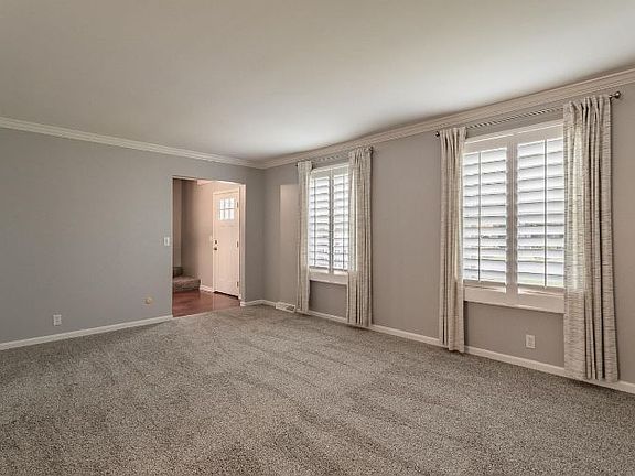 5th image of 7307 Bayard Park Dr