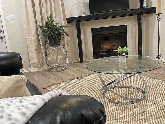 2nd image of 6701 Eastridge Rd