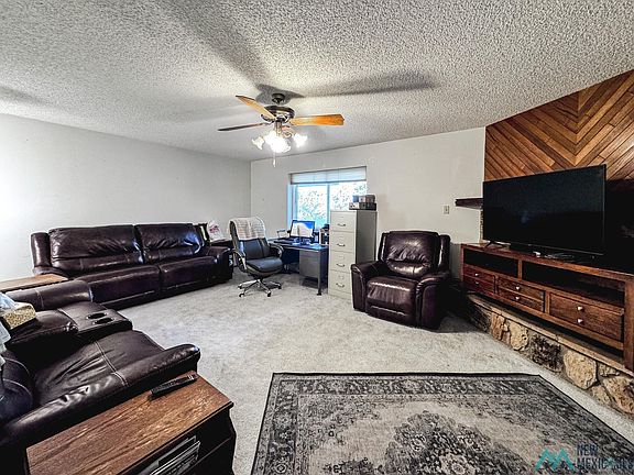 5th image of 407 Tierra Berrenda Dr
