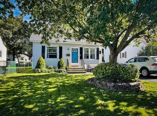 416 Quentin Rd, Utica, NY 13502