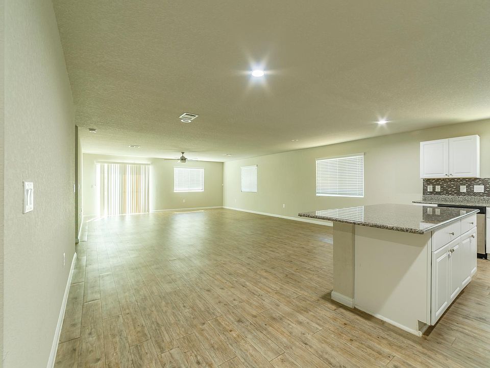 Living Entrance