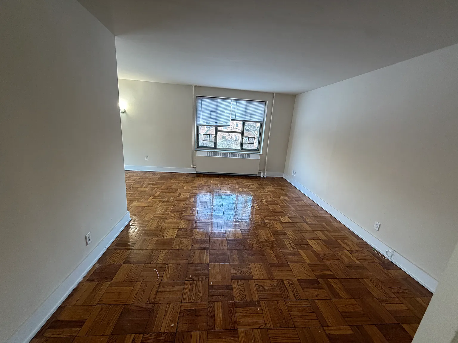 64th Cir, Fresh Meadows — Photo 4