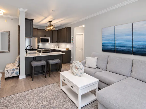 130 River Landing Dr Unit 3120, Daniel Island, SC 29492