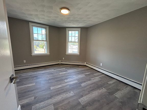 3rd image of 97 Atlantic Ave APT 2