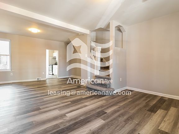 1187314_003_wm_-_living_room_13575748.jpg