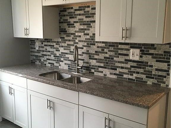 2nd image of 3010 E 126th St