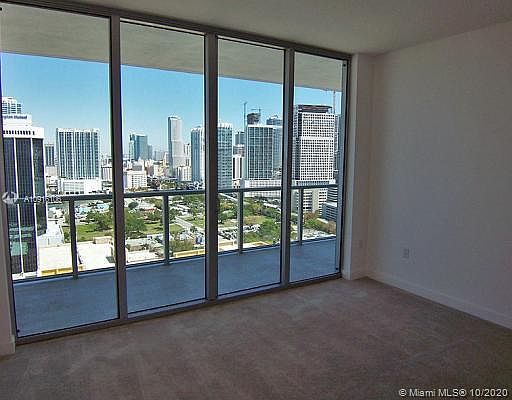1st image of 1111 SW 1st Ave APT 2924