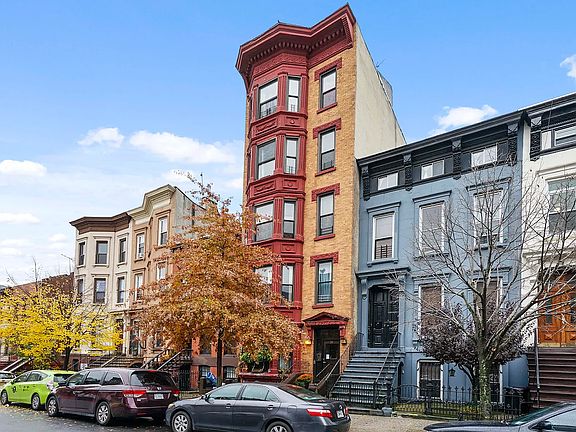 3rd image of 32 Herkimer St APT 4