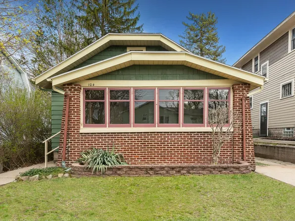 104 Langdon Ave NE, Grand Rapids, MI 49503