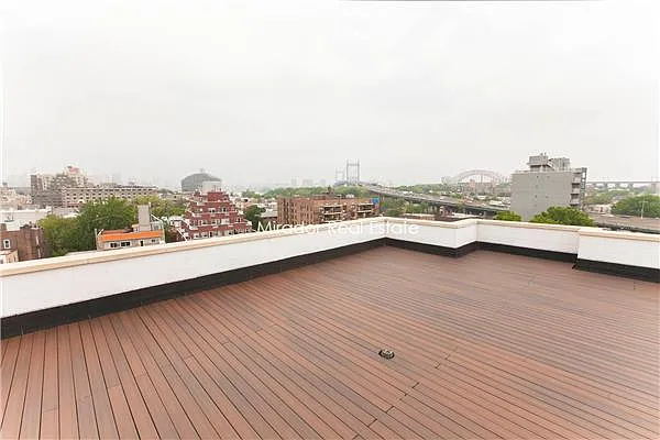 Rented by Mirador Real Estate | media 22