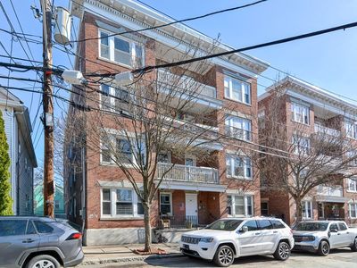 39 Harbor St #5, Salem, MA, 01970
