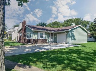 7 W Garden Ave, Pontiac, IL 61764