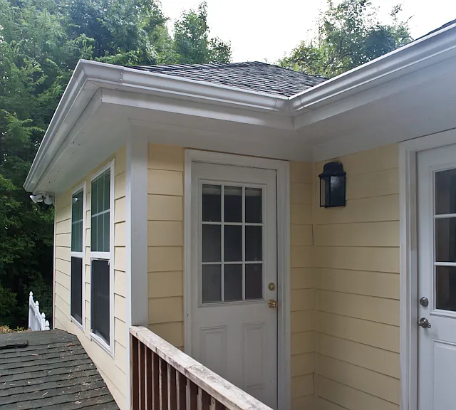 700 N Greensboro St #B — Photo 2