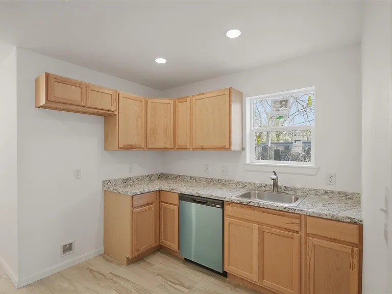 3518 Orange St — Photo 17