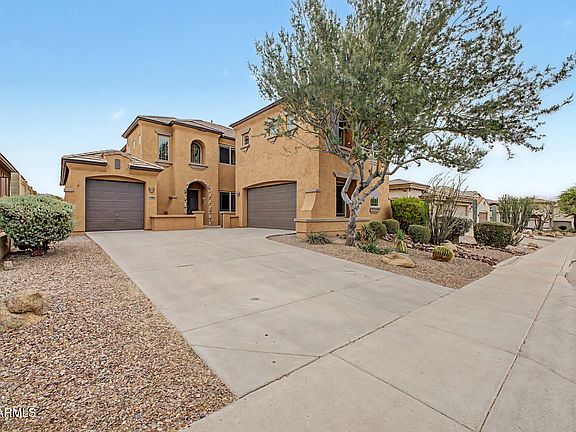 3rd image of 42931 N LIVINGSTONE Way