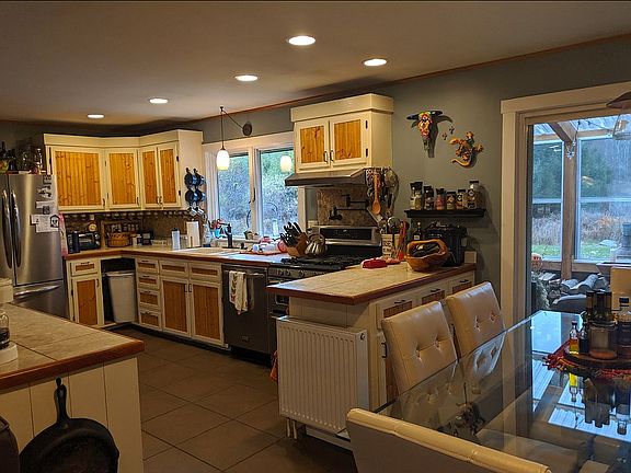custom cabinetry 
