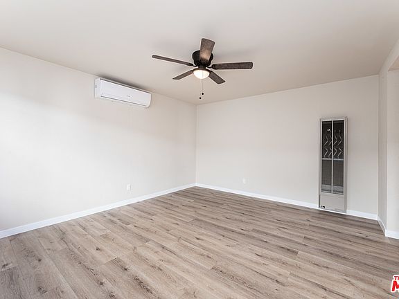 3rd image of 4613 Twining St