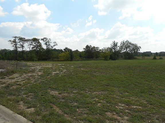3rd image of 22805 Munich Ct