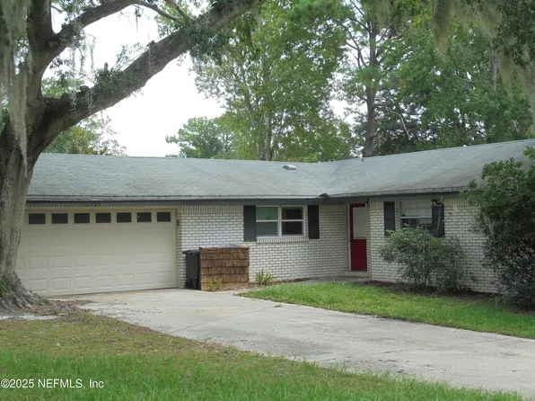 1563 LARHAZ Court, Orange Park, FL 32073