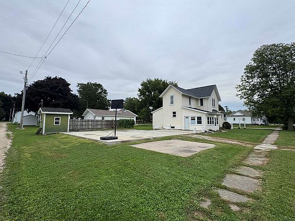 5th image of 704 6th St