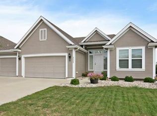 2002 NE 197th Ct, Smithville, MO 64089