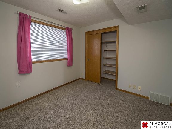 3rd image of 8905 S 143rd Cir