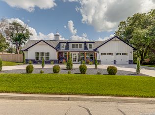 110 Bryker Dr, Terrell Hills, TX 78209