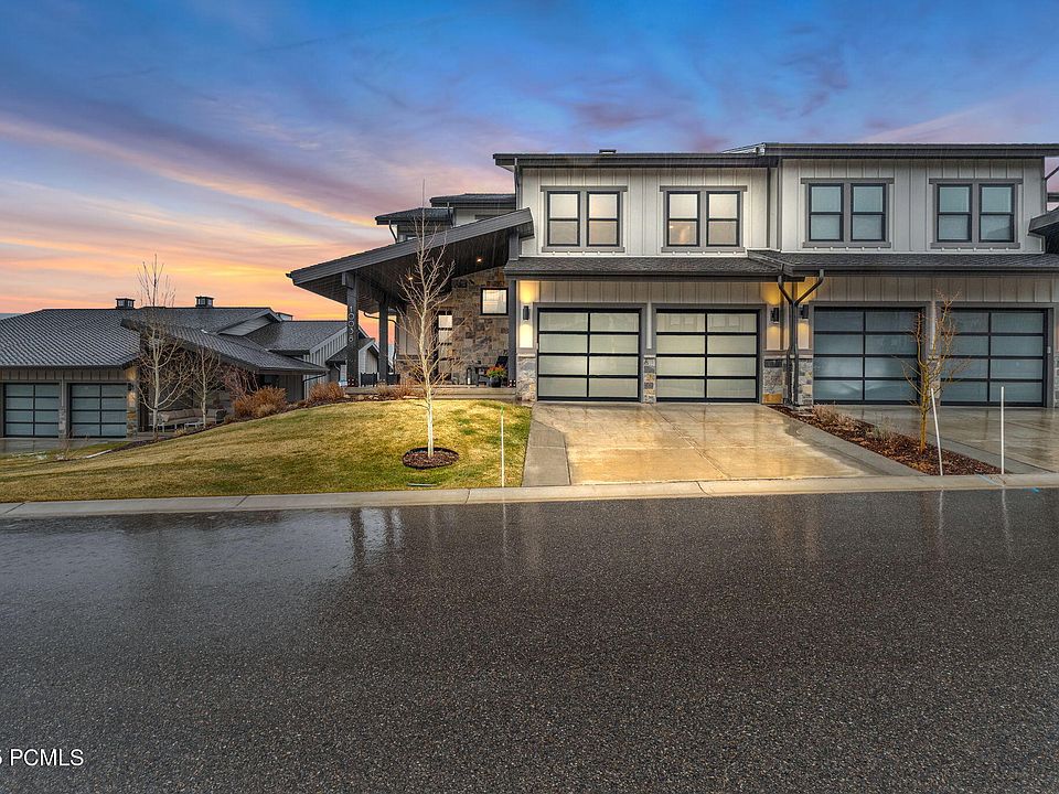 1st image of 10038 N Meer Cir #17