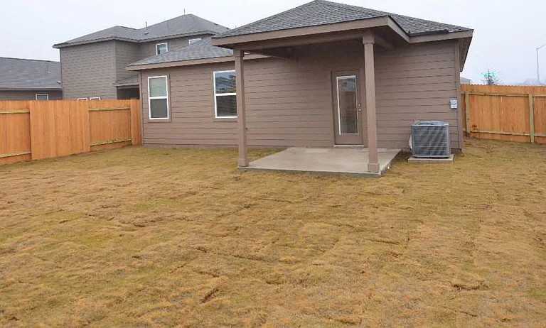 146 Star Spangled Dr — Photo 21