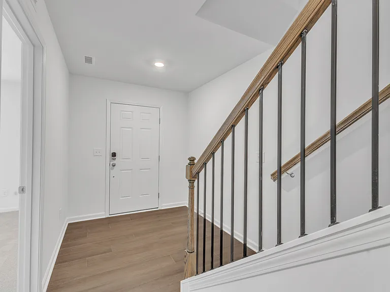 810 Basswood Glen Trl — Photo 28