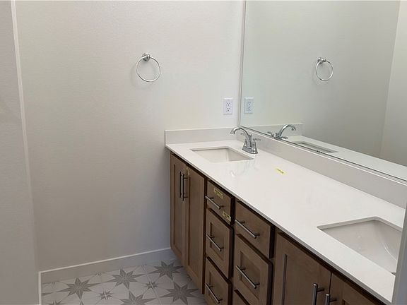 5th image of 6438 Castle Crags Ave