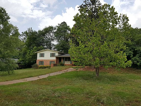 3rd image of 222 Sun Valley Dr