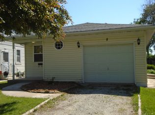 8 S May St, Joliet, IL