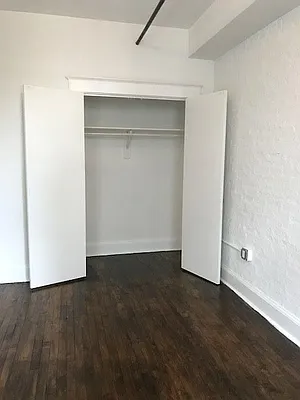 Rented by Kew Forest Realty Inc | media 21