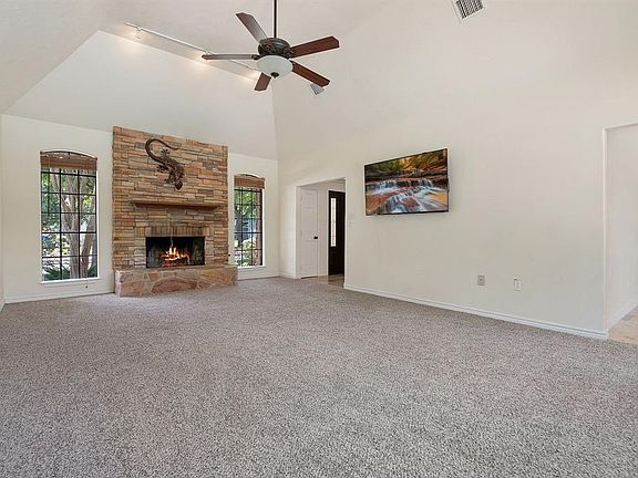 5th image of 19007 Walden Forest Dr