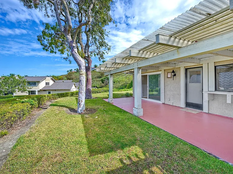 236 Calle Cuervo — Photo 40
