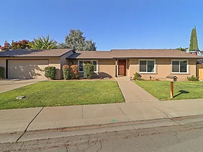 1451 Carlisle Ave photo 1