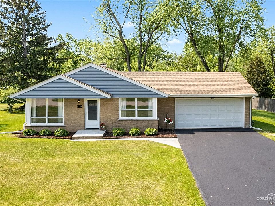 2114 Rockwell Rd, Aurora, IL 60506 MLS 11791571 Zillow
