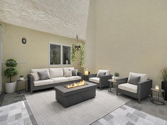 4th image of 9133 Fontainebleau Blvd APT 5