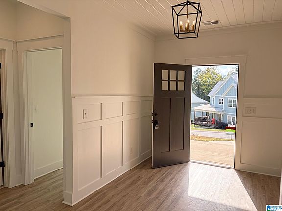 5th image of 2036 Adams Ridge Dr