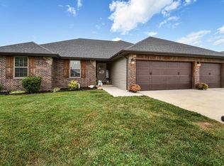 525 Woodland Hills Ave, Rogersville, MO 65742