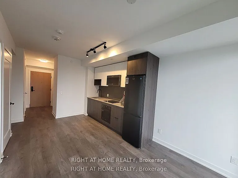 5 Defries St #2210 — Photo 6
