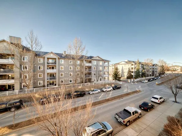 403 SE Mackenzie Way SW #9309, Airdrie, AB T4B 3V7