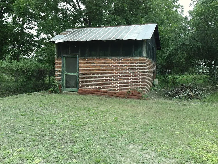 135 Sandy Landing Rd — Photo 9