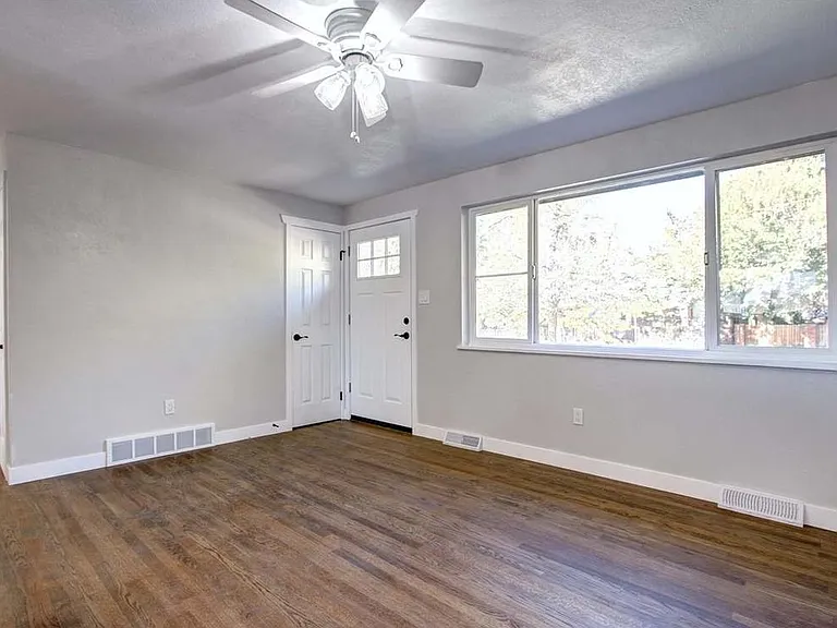 4214 N Pecos St — Photo 16