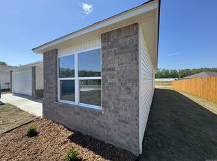 17 Ten Point Ln, Ward, AR 72176